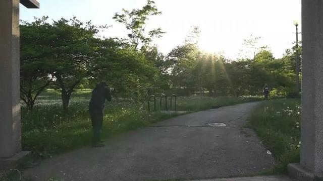 拍人像用什么镜头最好？