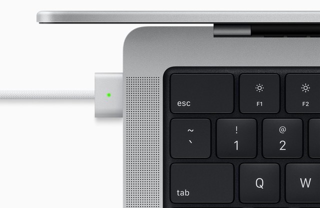 新苹果MacBook Air消息汇总：刘海屏、M2芯片等