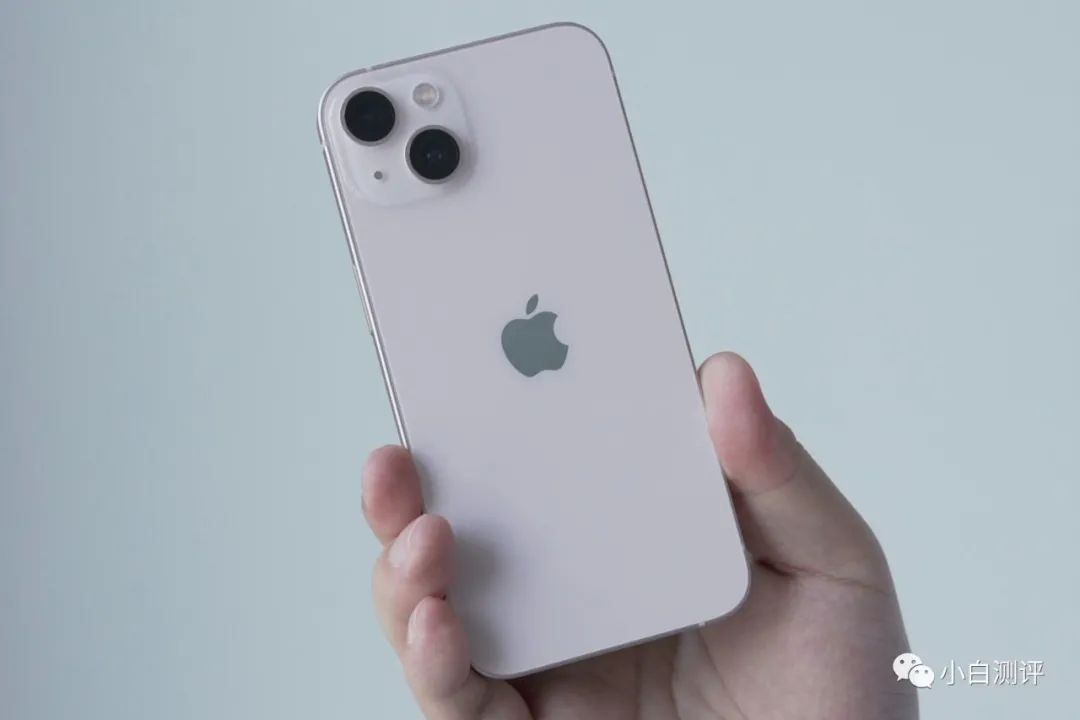 「市场」最新国内智能手机TOP5 苹果凭借iPhone13一骑绝尘？