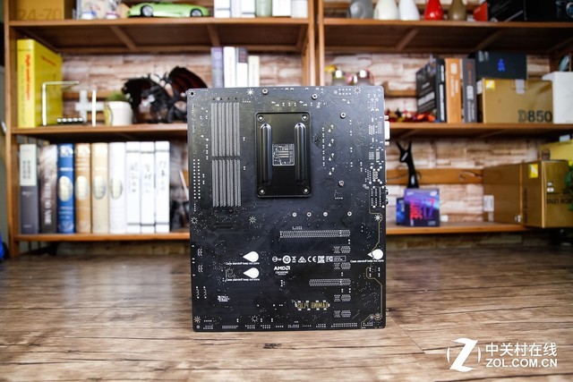 二代锐龙好搭档 微星B450 GAMING PLUS评测