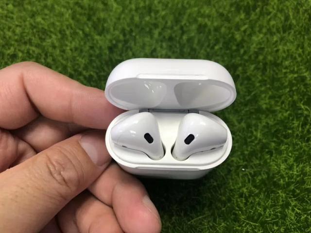 华强北最新AirPods蓝牙耳机什么版本？原差距多少？值得拥有吗？
