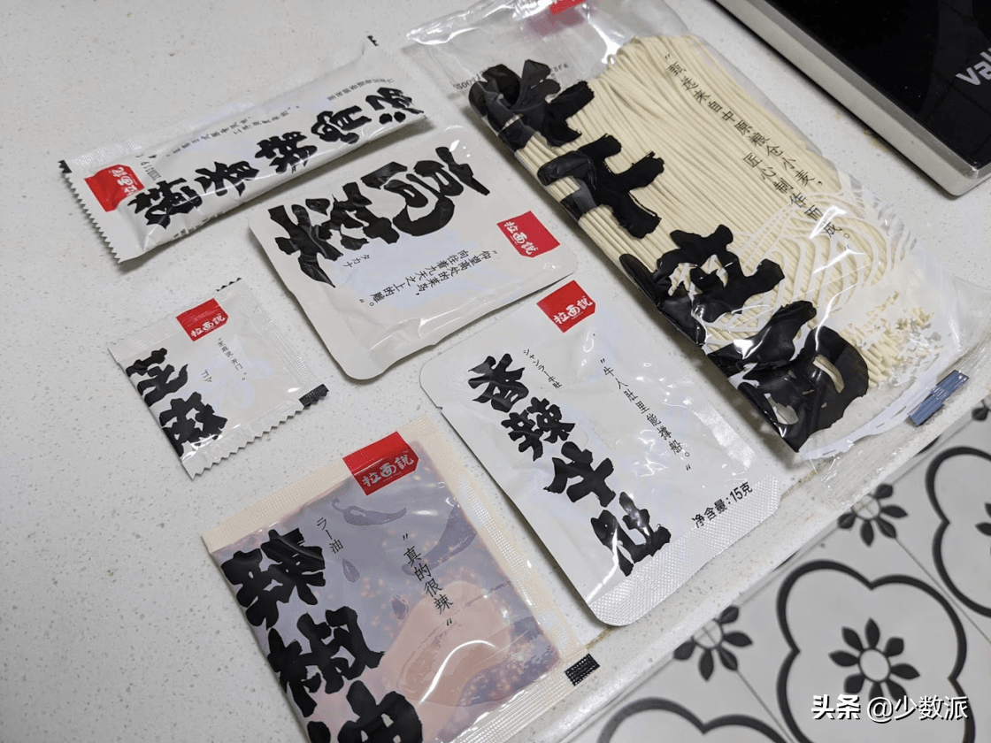 新款 iPad、感应电笔……少数派编辑又买了些新玩意