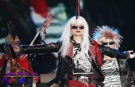 阿里巴巴成立20周年，55岁的马云卸任阿里巴巴集团董事局主席