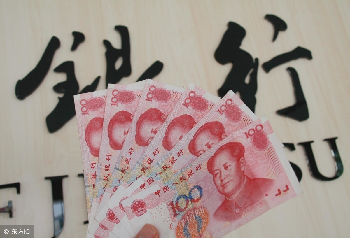 每年存2万，存多少年以后能有100万？