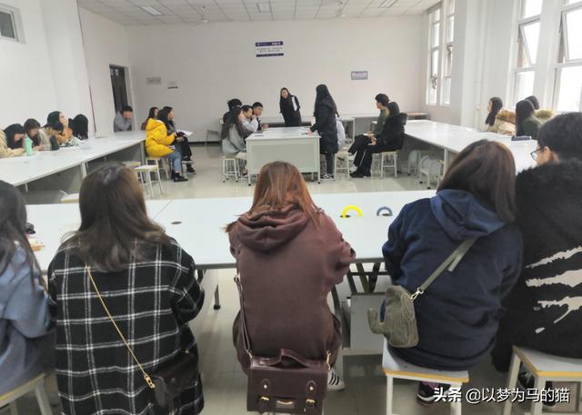 大学生：这8种“兼职”靠谱又安全，想勤工俭学可以参考看看