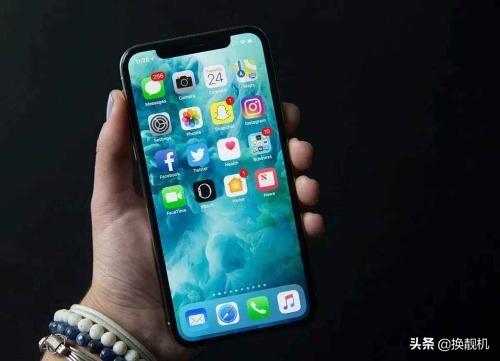 揭秘：iphoneX国产屏和iphoneX原装屏的区别，差距如此之大