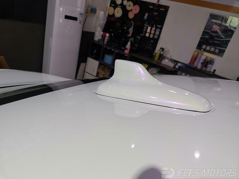 劳斯莱斯改装！古斯特改色贴膜钻石白变紫拼镭射粉效果