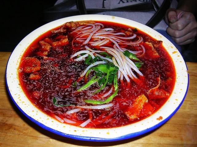 螺蛳粉的由来及制作