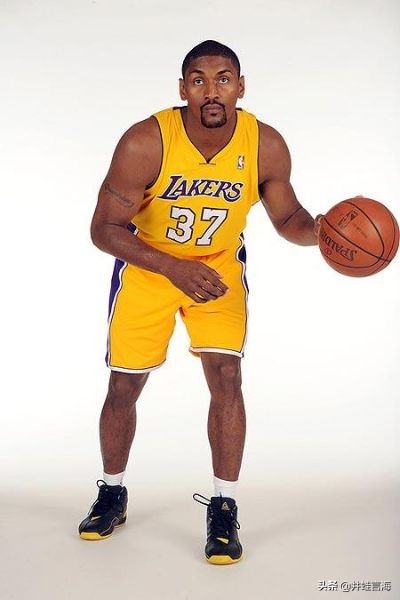 从0号开始，每个NBA球衣号码的最伟大球员你知道是谁吗？