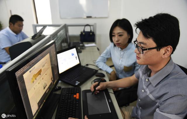 企业如何制作自己的公司网站？