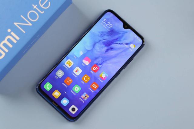 千元以下全部搞定！盘点2020年值得买的十款低价手机