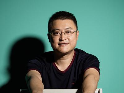 从阿里离职的高管混得怎么样了？他是淘宝创始人，被赶走投拼多多