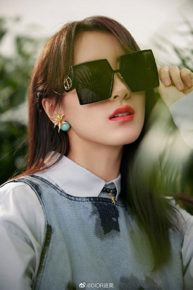 个性知足！Angelababy、袁冰妍大爱DIOR迪奥30MONTAIGNE太阳镜