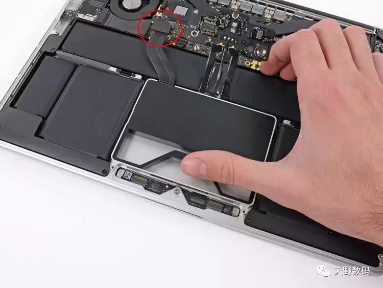 苹果2012-2013年初款13寸Macbook Pro详细拆机教程