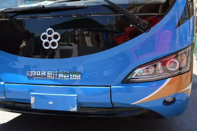一升水洗台车，董明珠洗车机亮相，售价还挺亲民，洗车只要4分钱