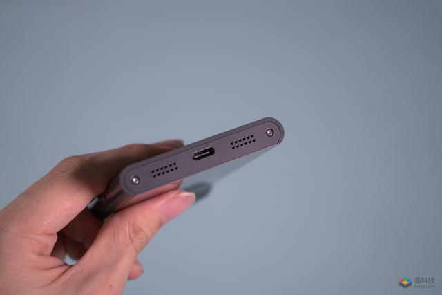 值得买吗？科大讯飞新款智能录音笔开箱：颜值和功能一个不落