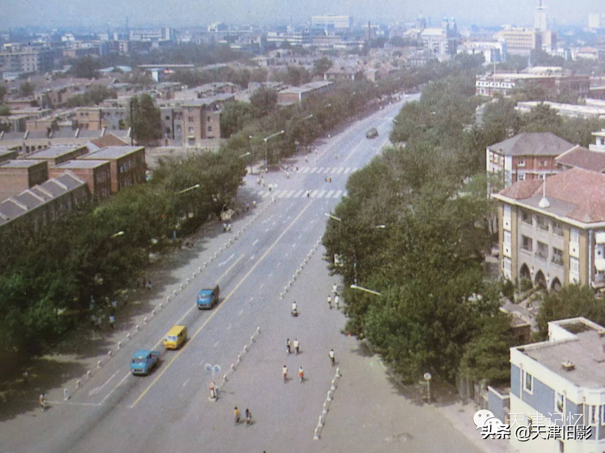 今天唐山又地震了，让我们回忆一下1976年大地震