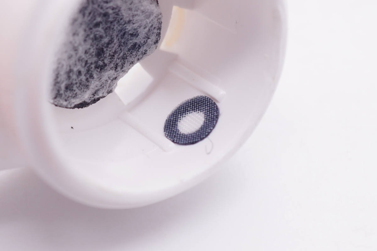 HTC首款TWS真无线降噪耳机E-mo1拆解报告