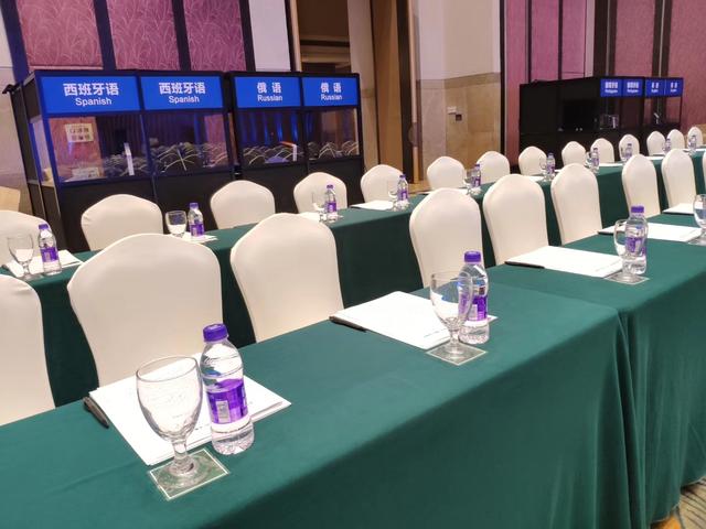 同传翻译不同语种的收费标准是如何的