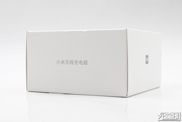 小米 9的最佳拍档，小米无线充电器（20W快充版）评测
