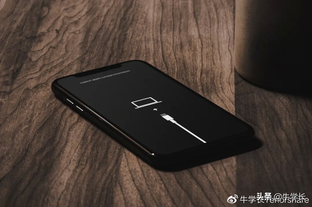 iPhone12/11更新iOS15系统一直卡在恢复模式，教你4种方法解决