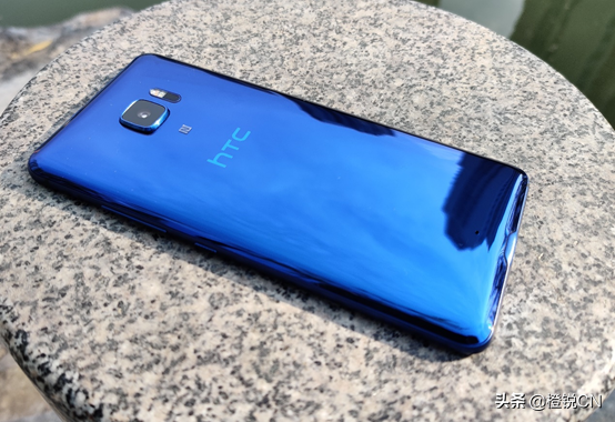 五年前的骁龙821，放在2021年有怎样的表现？HTC U Ultra体验评测