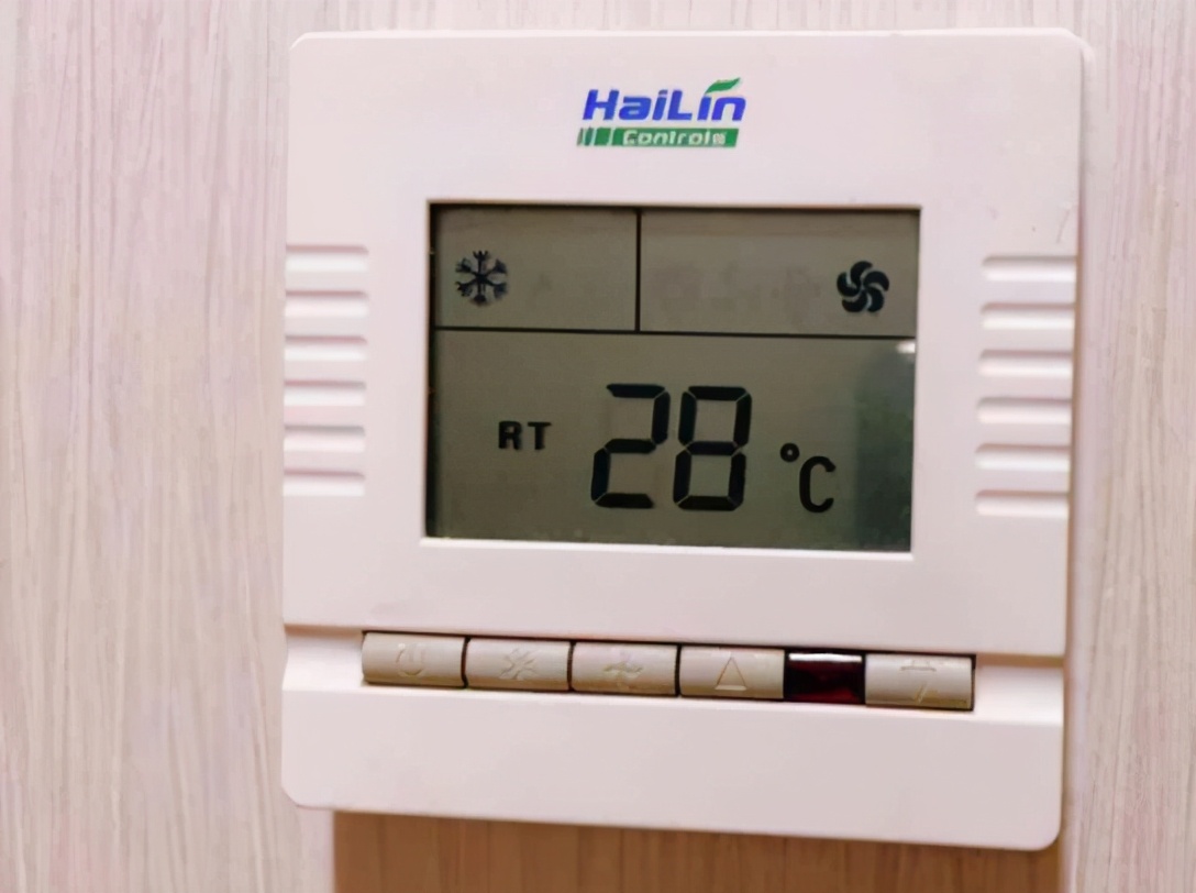 空调开28度，一晚上要消耗多少度电？怎么样开空调才可以省电？