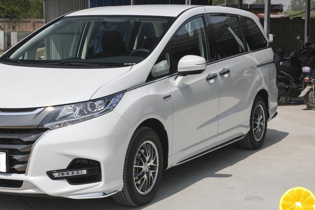最适合家用的本田车，全系7座油耗才5.9L，配电滑门和2个空调
