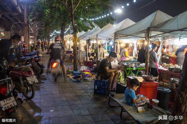 干货分享：如何摆地摊？全民摆摊时代来了，没什么比赚钱更实在