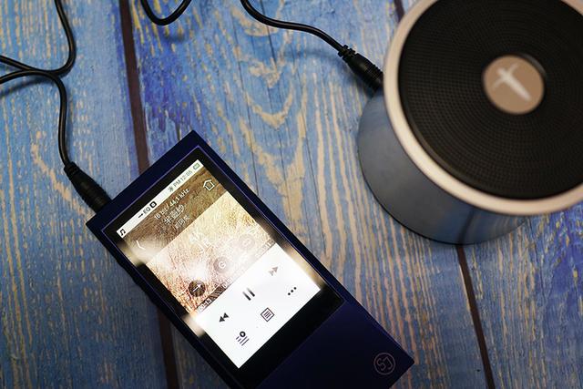 颜值在线，低音惊艳：艾特铭客金刚3蓝牙音箱评测