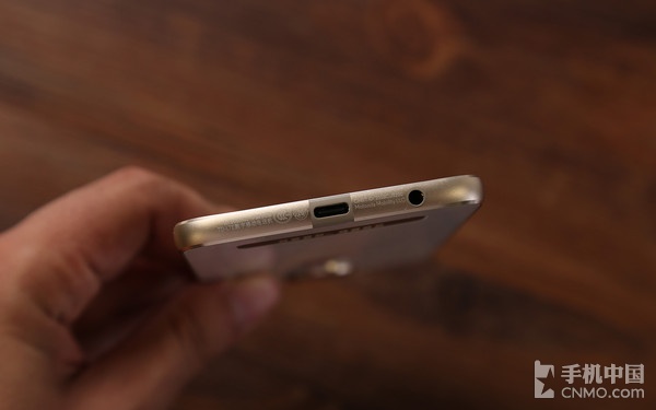 Moto Z Play评测：模块化的又一次转身