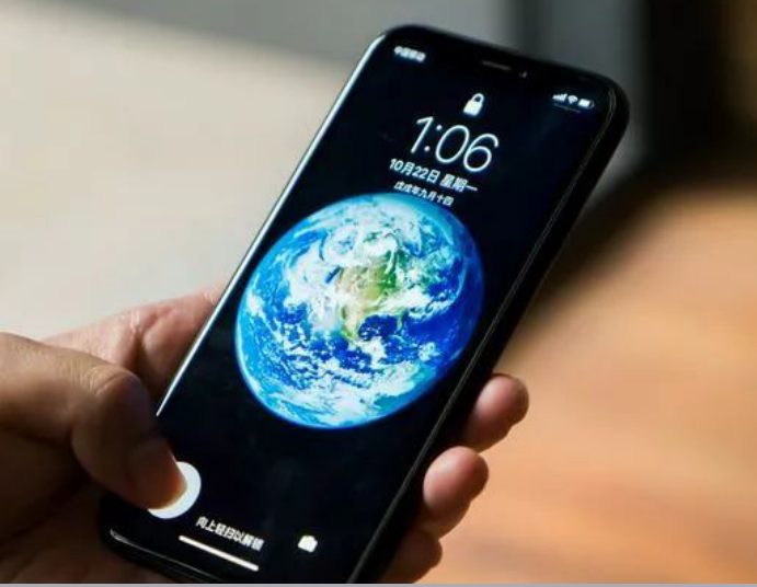 谈一谈末代经典小屏iPhone 8用了一年的真实感受！