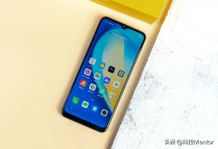 这三部手机均价不到千元！性价比很不错