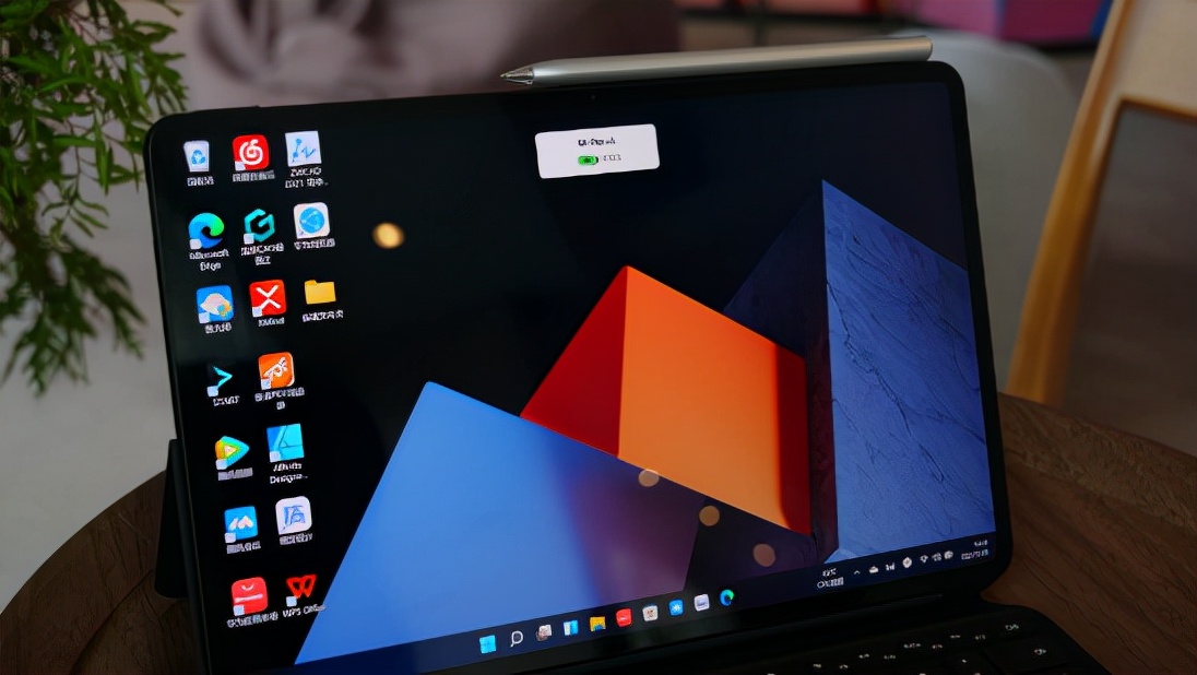 华为Matebook E 2021款体验：PC平板手机三合一 解锁生产力新姿势