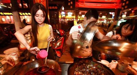地摊经济火了，盘点摆地摊最畅销的十大暴利商品