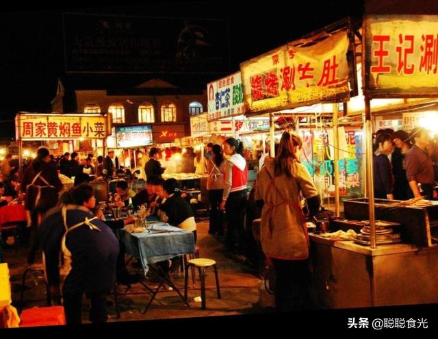 全国“地摊经济”兴起，这些火爆的夜市小吃，哪个才是你的最爱