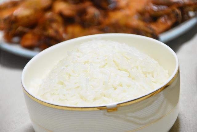 小米有品新品：平台首款陶瓷内胆，双传感器温控，圈厨陶瓷电饭煲