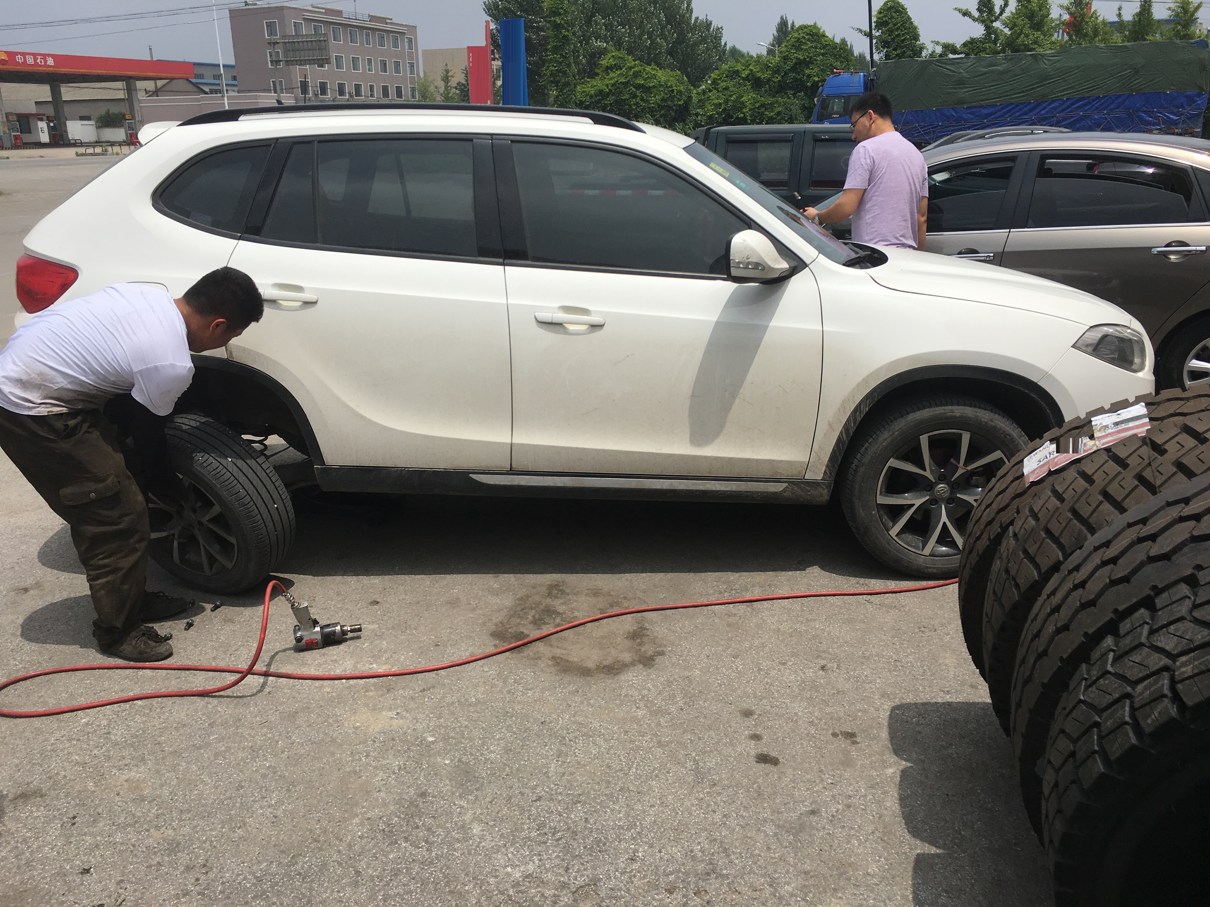总有人说国产轮胎好，为什么大家还是买米其林轮胎呢？