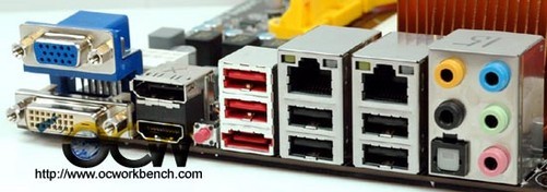 最强整合板 首款AMD 890GX主板CES曝光