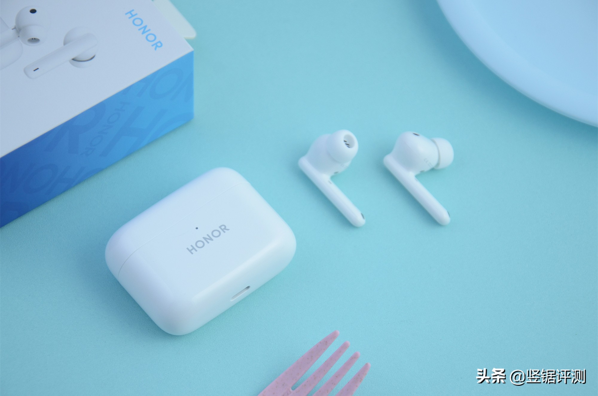 充电10分钟，听歌4小时！荣耀Earbuds 2 SE耳机开箱体验