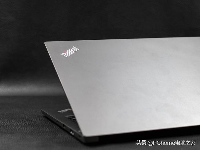 ThinkPad S3锋芒评测 体验最时尚的“小黑”