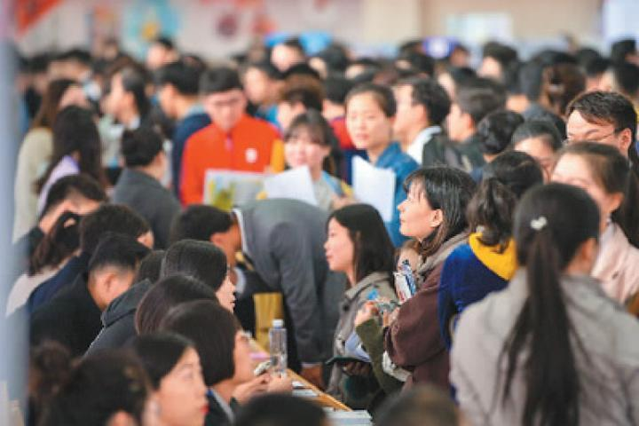 广州日薪700仍招不到人！年轻人为什么不去工厂了？