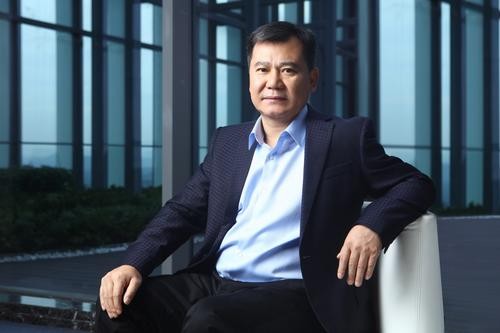 张近东是如何一步步弄丢苏宁控制权的？