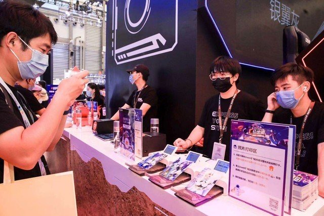 引爆观众热情 ChinaJoy佳能展台首日盛况纪实