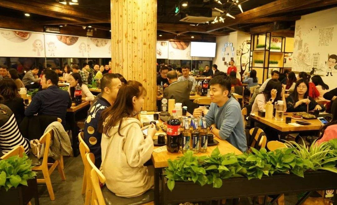 餐饮店的逆袭之路：从亏本40万到月赚30万，只用了三招