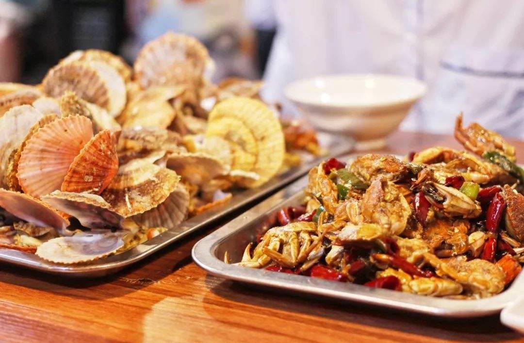 小吃店能有多赚钱？月赚20万稀松平常，要说暴利行业非小吃莫属