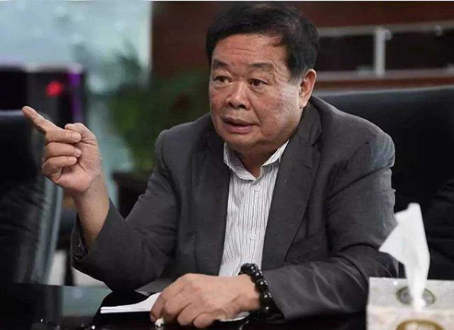 曹德旺：中国有13亿人，只有2亿人有消费能力！人们拿什么去买房
