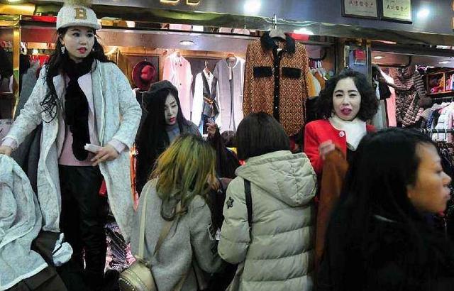 服装店这样设计引流策略，年赚50万，老板乐坏了