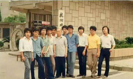 没有患得患失，从不畏惧失败，没有钱的马云也很强大