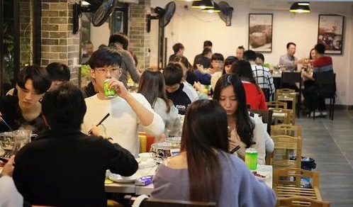 一碗粥卖出998元天价，粥没卖出一份，但老板赚翻了